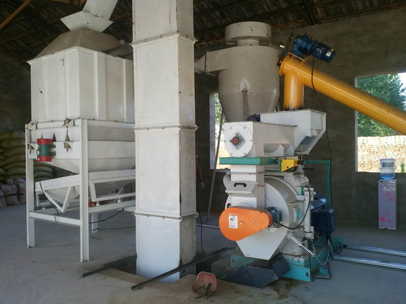 秸稈顆粒機(jī)簡易生產(chǎn)線