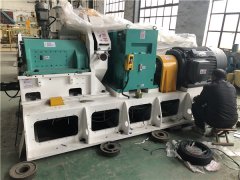 新型臥式秸稈顆粒機(jī)